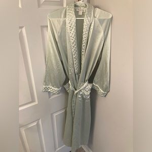 Christian Dior Vintage satin Lingerie Robe green & white quilted pattern